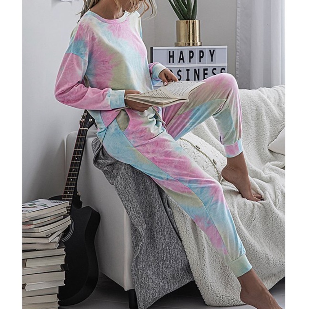 New Women's Tie-Dye Long Sleeve Top & Joggers Set